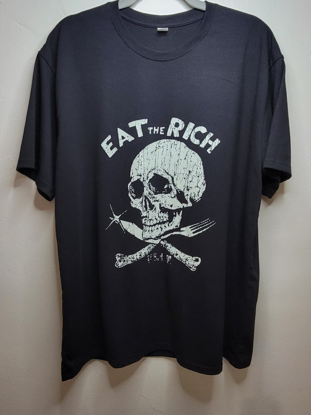 Awesome "Eat The Rich" Short Sleeve Shirt - Size XL - Skull, Fork/Knife Graphic